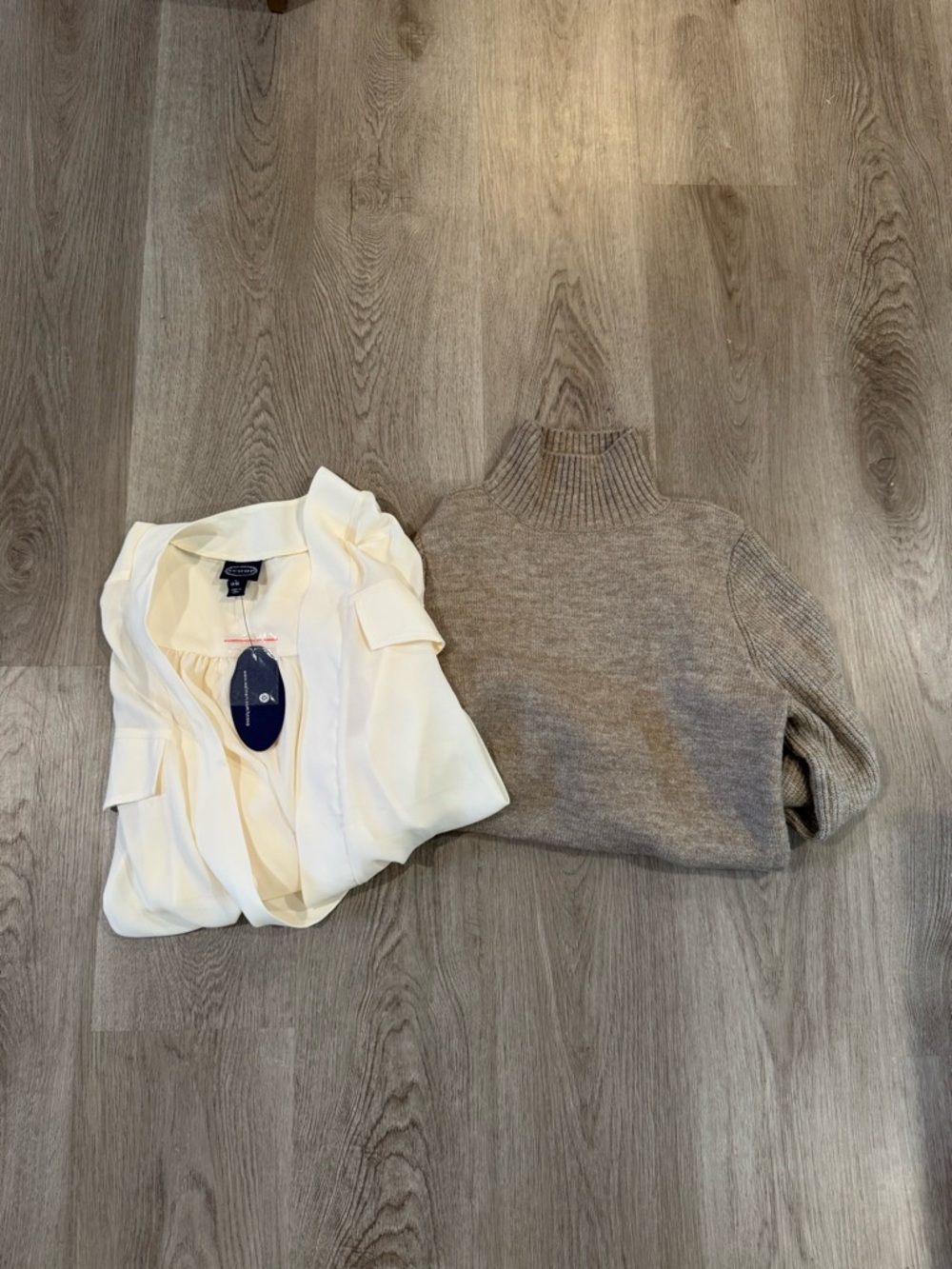 Scoop Top Bundle Size Small Mock Neck Sweater & Bodysuit